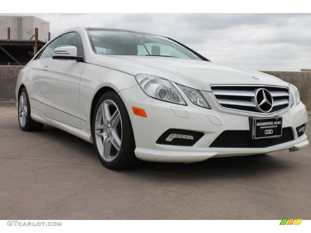 2011 E 550 Coupe - Arctic White / Black photo #1