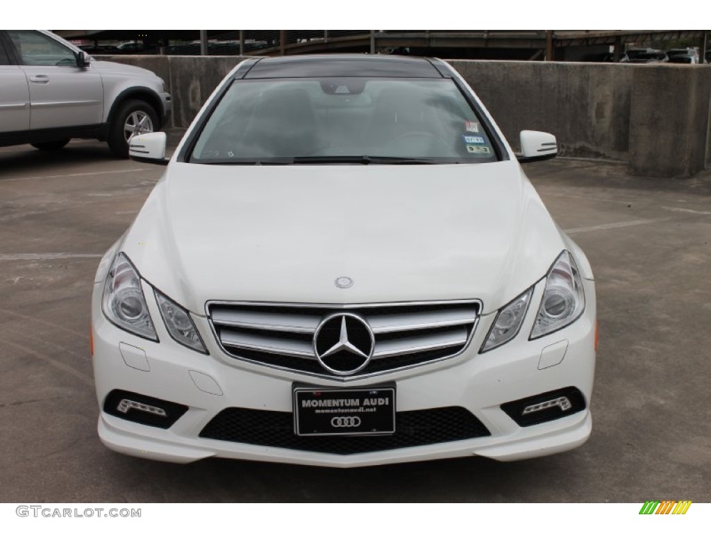 2011 E 550 Coupe - Arctic White / Black photo #2