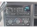2002 Chevrolet Suburban 1500 LS 4x4 Audio System