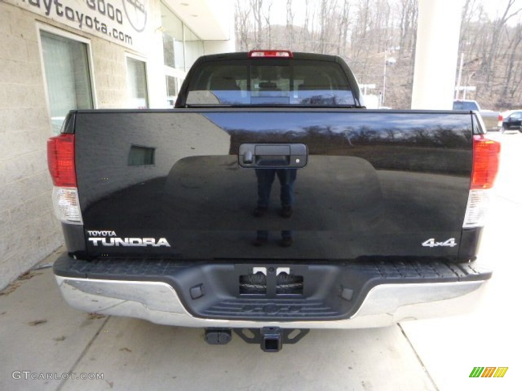 2013 Tundra Double Cab 4x4 - Black / Sand Beige photo #3