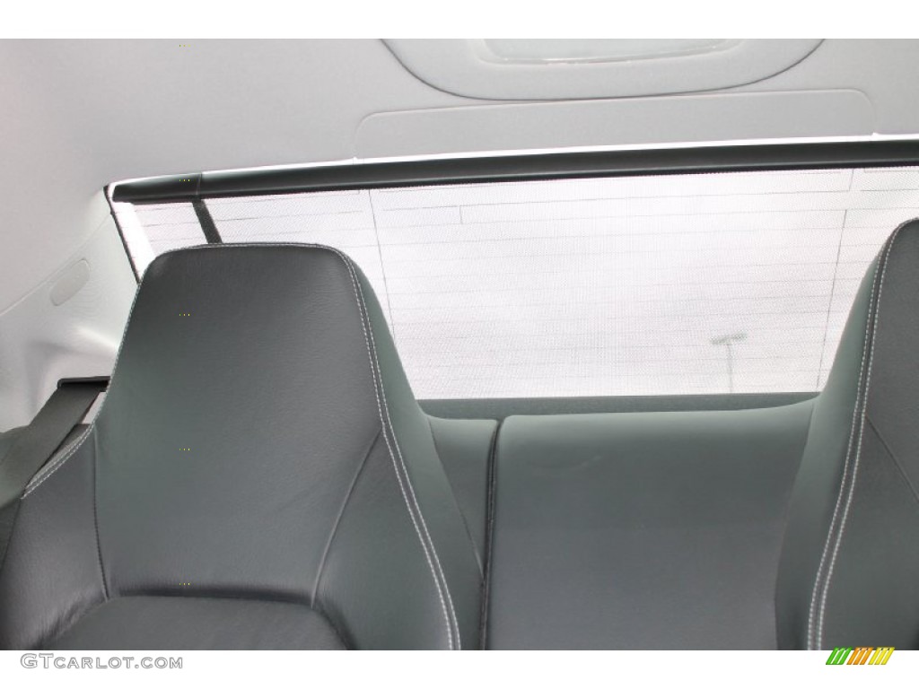 2011 E 550 Coupe - Arctic White / Black photo #43