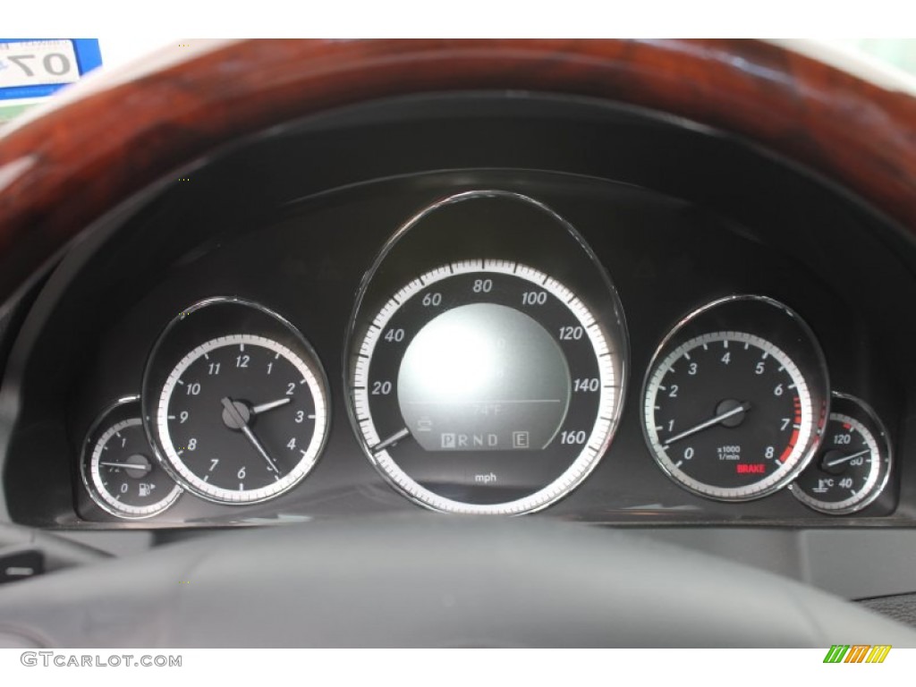 2011 E 550 Coupe - Arctic White / Black photo #44