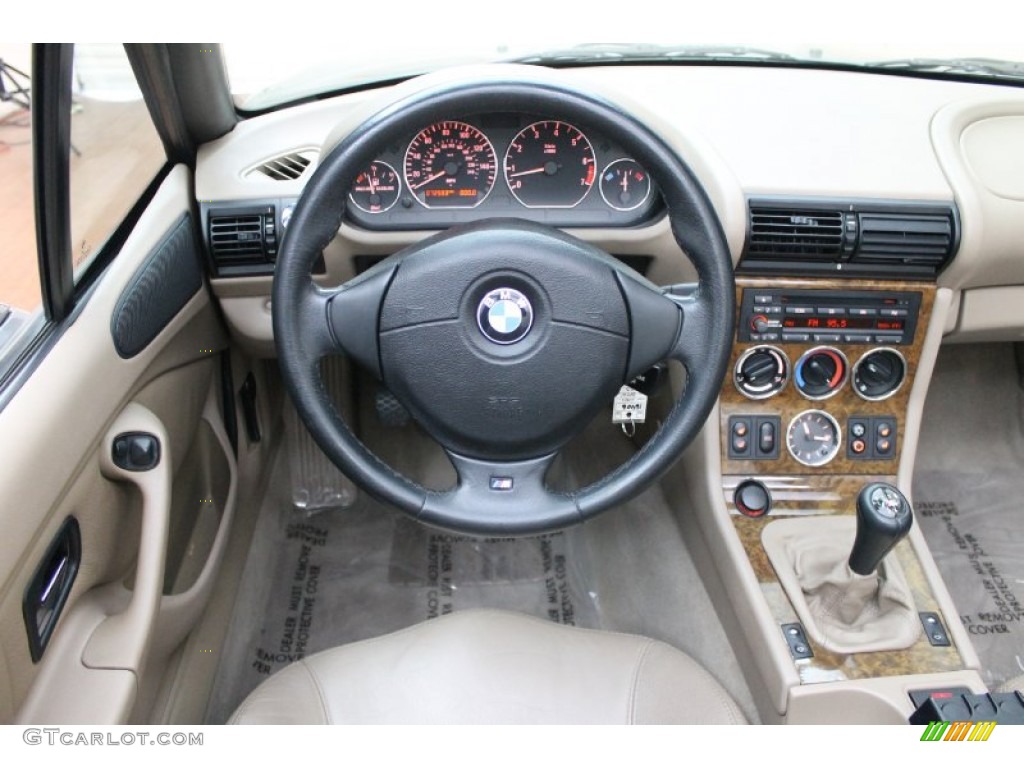 2001 BMW Z3 3.0i Roadster Beige Dashboard Photo #79106382