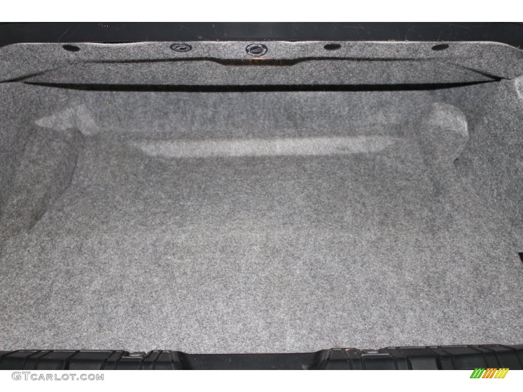 2001 BMW Z3 3.0i Roadster Trunk Photos