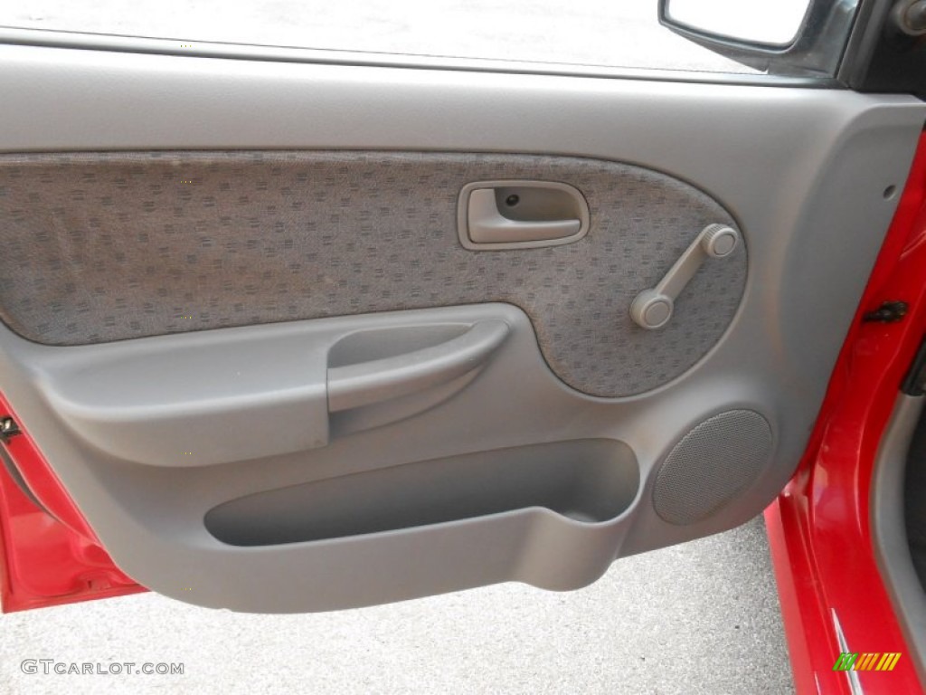 2003 Rio Sedan - Classic Red / Gray photo #14