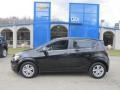 Black - Sonic LT Hatch Photo No. 2