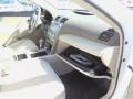 Super White - Camry LE Photo No. 22