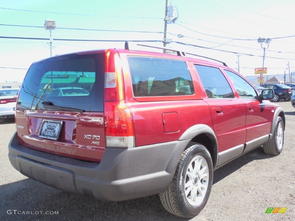 2004 XC70 AWD - Ruby Red Metallic / Beige/Light Sand photo #4