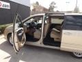 Sandstone - Grand Caravan SXT Photo No. 10