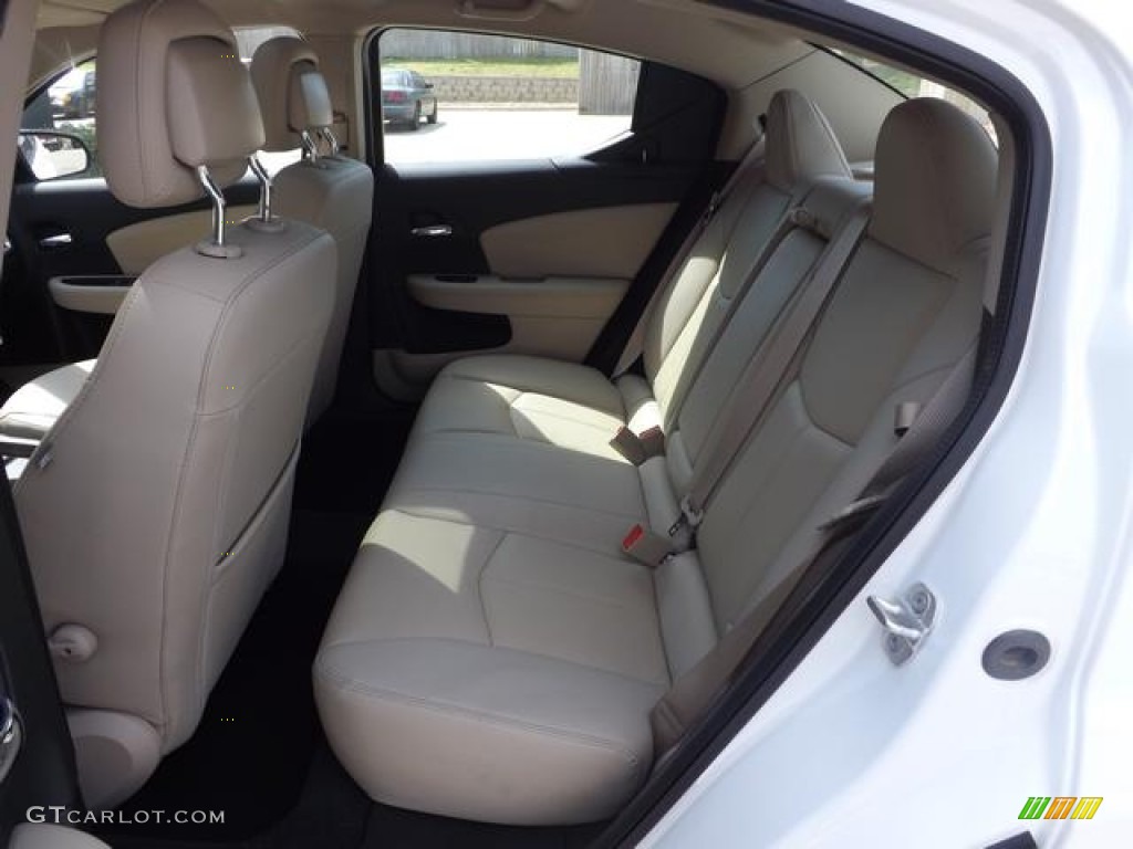 2013 Avenger SXT - New Bright White / Black/Light Frost Beige photo #27