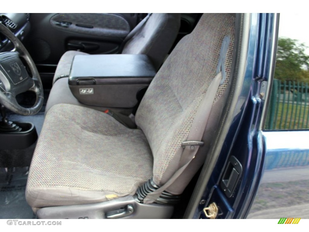 2001 Ram 3500 SLT Quad Cab 4x4 Dually - Parriot Blue Pearl / Mist Gray photo #49