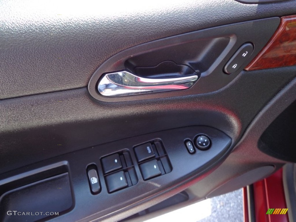 2006 Impala LT - Sport Red Metallic / Ebony Black photo #17
