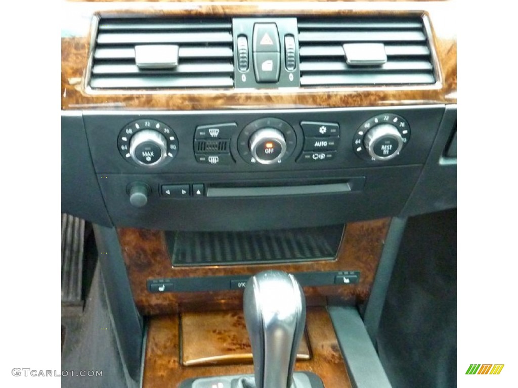 2007 BMW 5 Series 525i Sedan Controls Photo #79115857