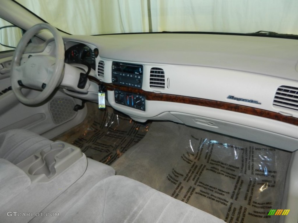 2002 Chevrolet Impala Standard Impala Model Dashboard Photos