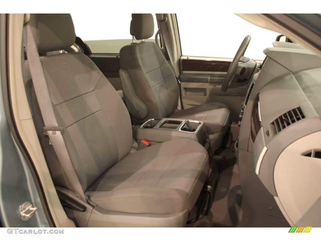 2010 Chrysler Town & Country Touring Front Seat Photo #79122679