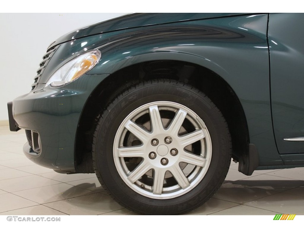 2009 Chrysler PT Cruiser Touring Wheel Photos