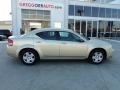 White Gold - Avenger SXT Photo No. 6