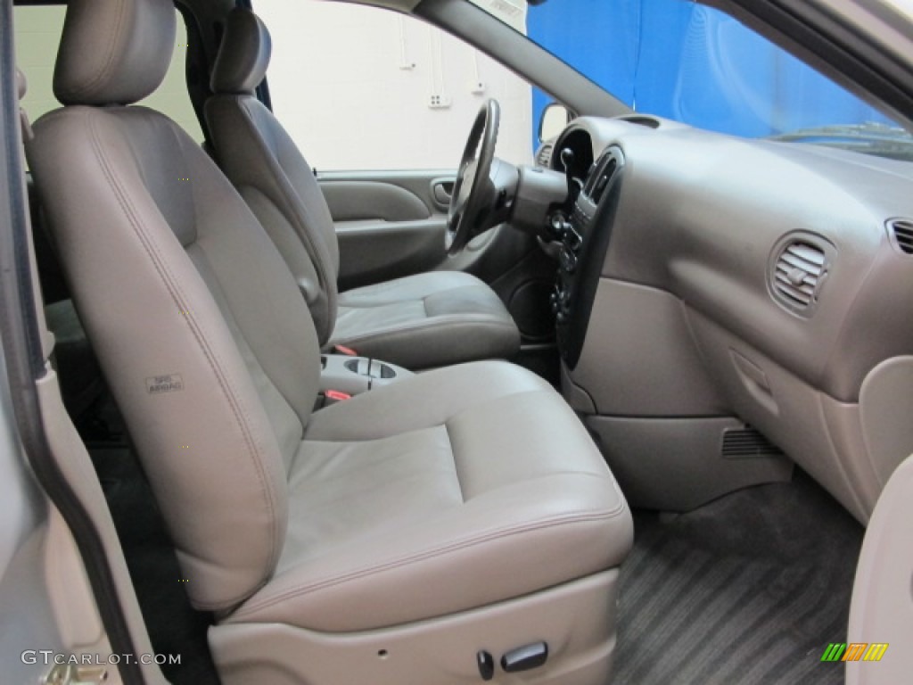 2003 Dodge Grand Caravan ES Front Seat Photos