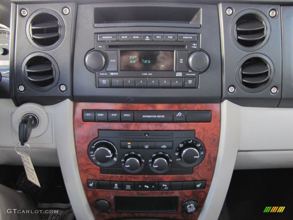 2006 Commander Limited 4x4 - Midnight Blue Pearl / Dark Slate Gray/Light Graystone photo #17