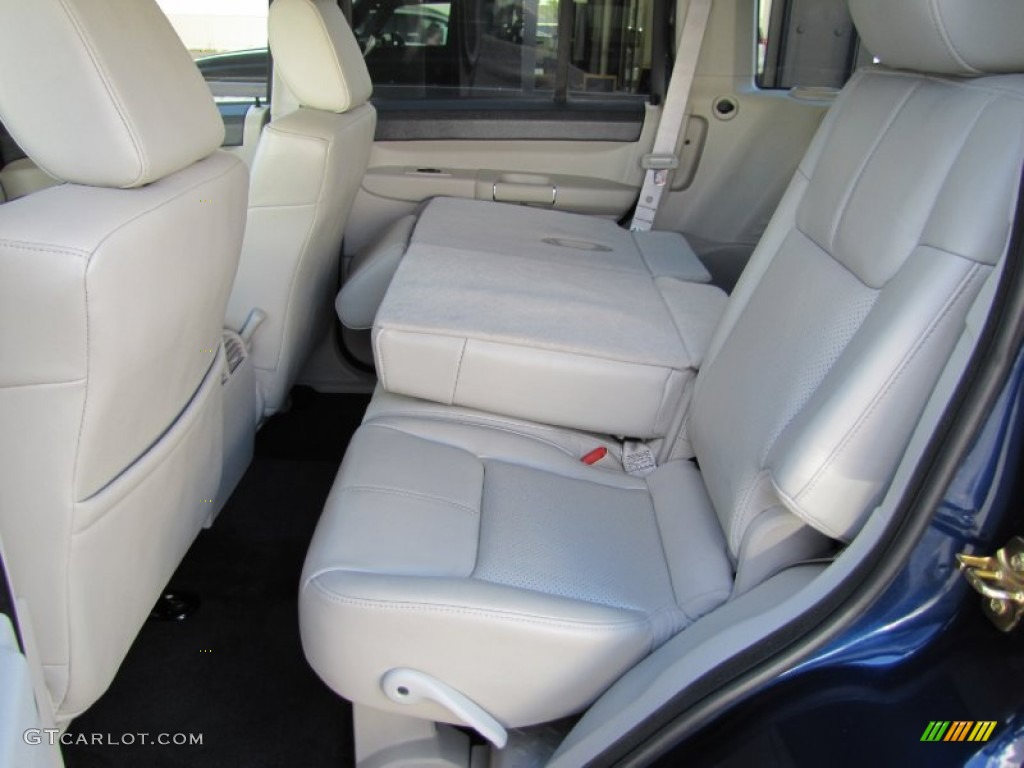 2006 Commander Limited 4x4 - Midnight Blue Pearl / Dark Slate Gray/Light Graystone photo #28