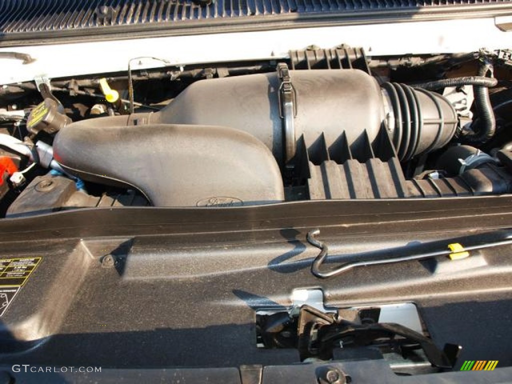 2013 Ford E Series Van E250 Cargo 4.6 Liter Flex-Fuel SOHC 16-Valve Triton V8 Engine Photo #79134306