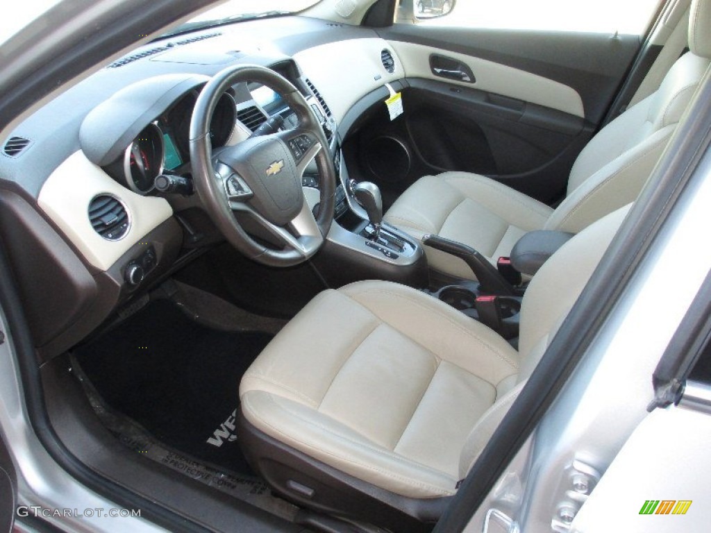 Cocoa/Light Neutral Interior 2012 Chevrolet Cruze LT Photo #79135845