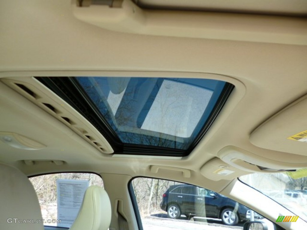 2007 S80 V8 AWD - White Pearl / Sandstone Beige photo #11