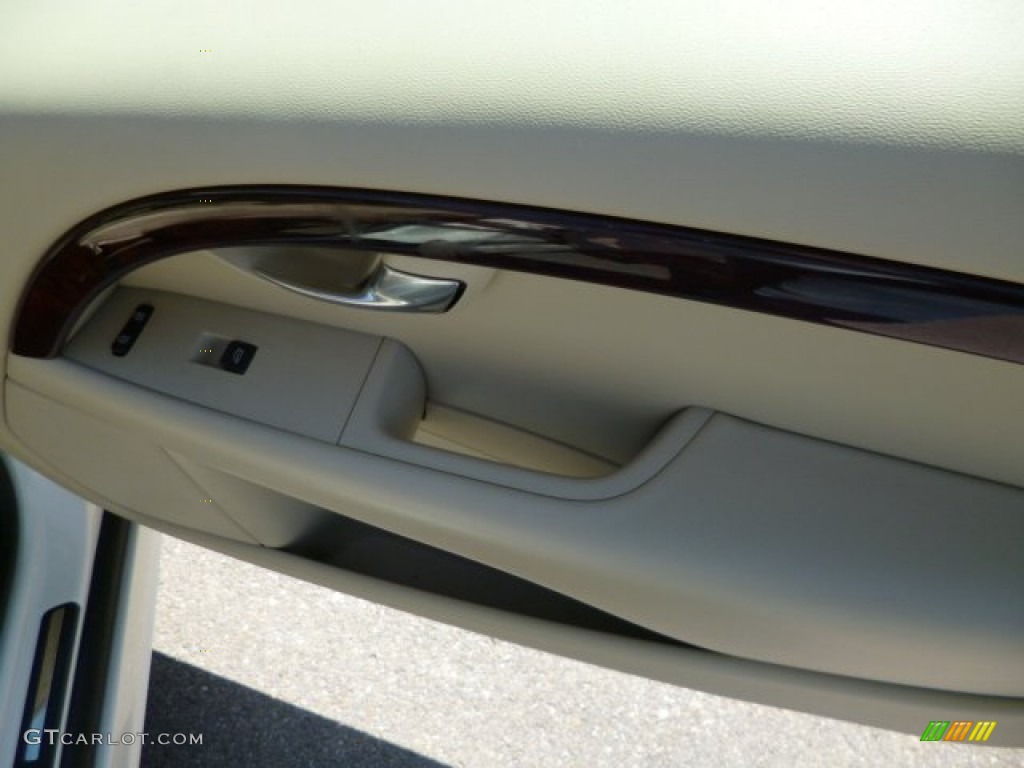 2007 S80 V8 AWD - White Pearl / Sandstone Beige photo #12