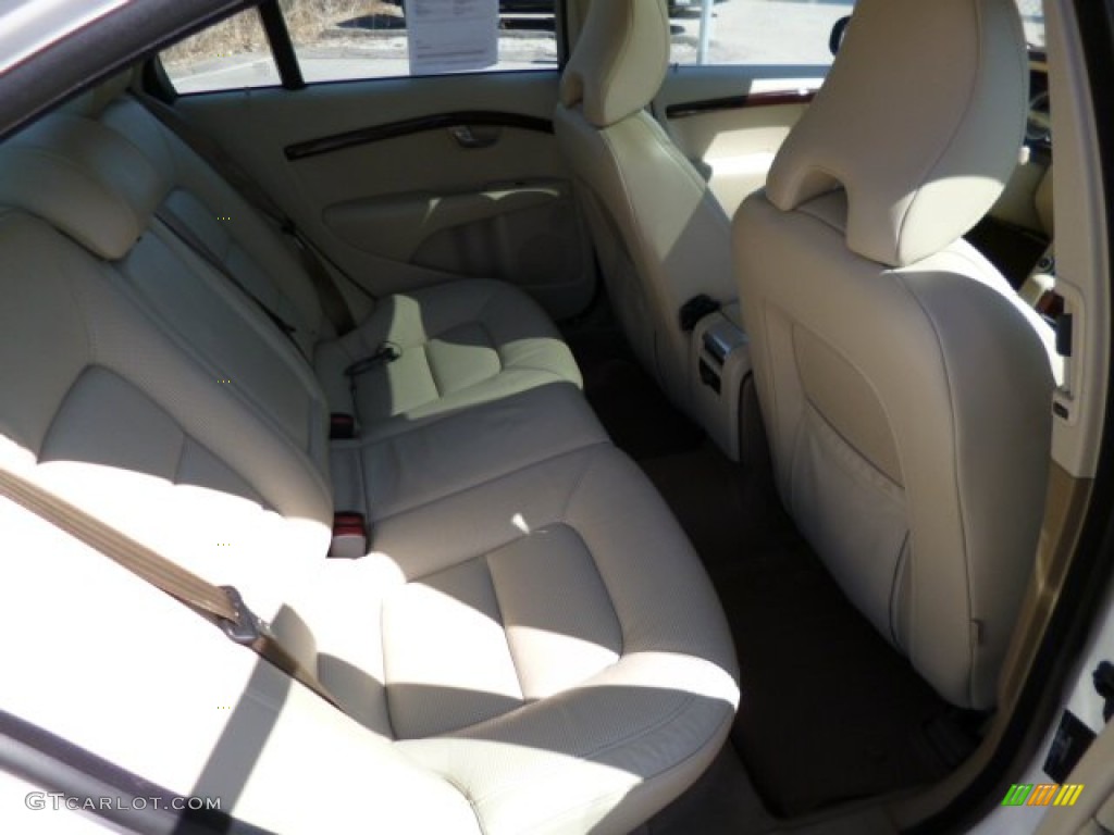 2007 S80 V8 AWD - White Pearl / Sandstone Beige photo #13