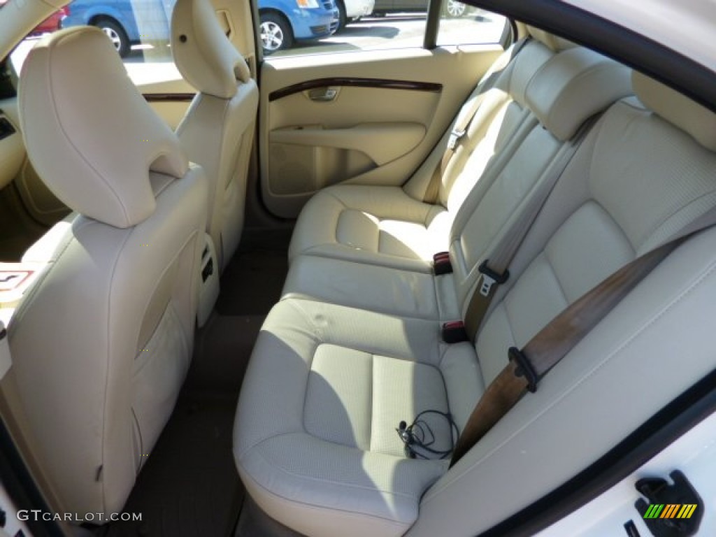 2007 S80 V8 AWD - White Pearl / Sandstone Beige photo #14