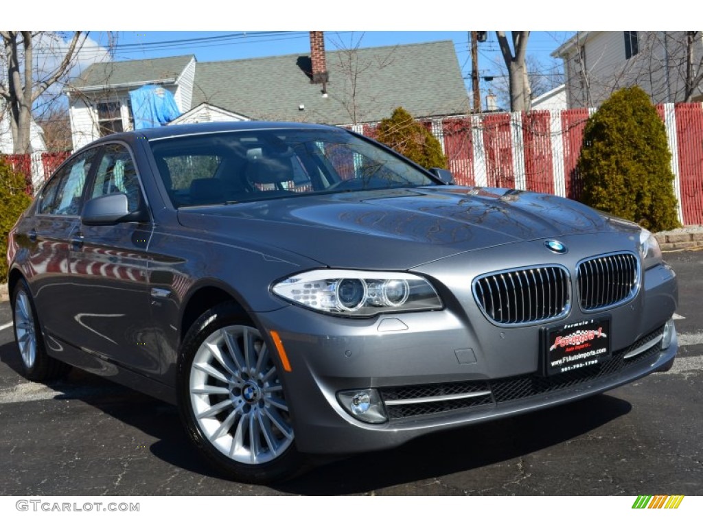 2012 5 Series 535i xDrive Sedan - Space Gray Metallic / Everest Gray photo #1