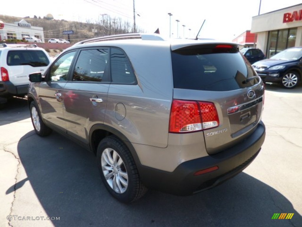 2011 Sorento EX V6 AWD - Titanium Silver / Black photo #5