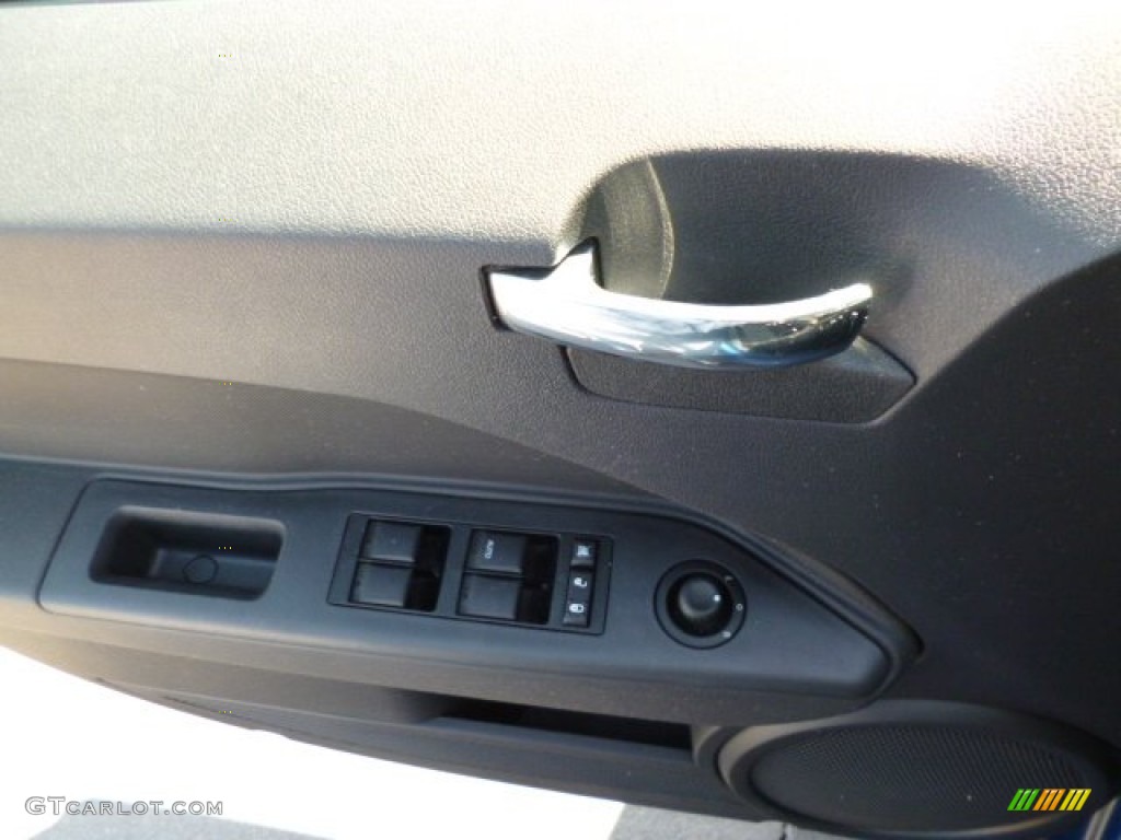 2009 Caliber SXT - Deep Water Blue Pearl / Dark Slate Gray photo #18