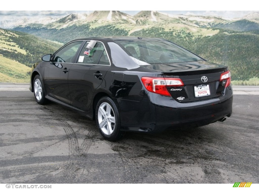 2013 Camry SE - Attitude Black Metallic / Black/Ash photo #2