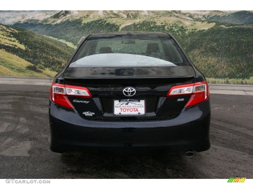 2013 Camry SE - Attitude Black Metallic / Black/Ash photo #4