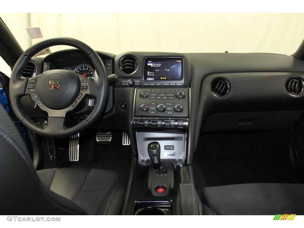 2013 Nissan GT-R Premium Dashboard Photos
