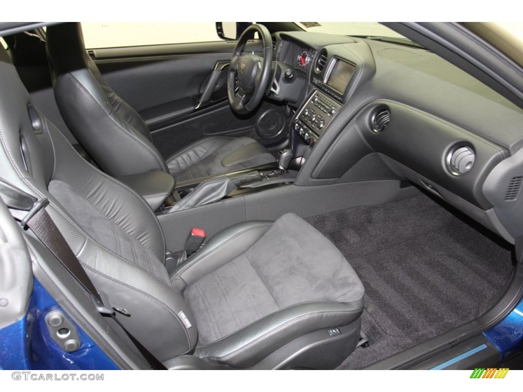 Black Interior 2013 Nissan GT-R Premium Photo #79141383