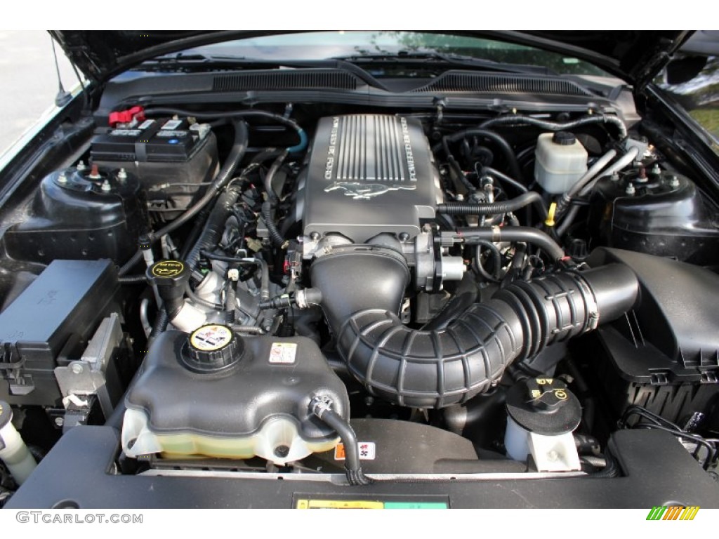 2007 Ford Mustang GT/CS California Special Convertible 4.6 Liter SOHC 24-Valve VVT V8 Engine Photo #79143059