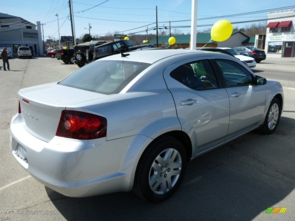 2012 Avenger SE - Bright Silver Metallic / Black photo #5