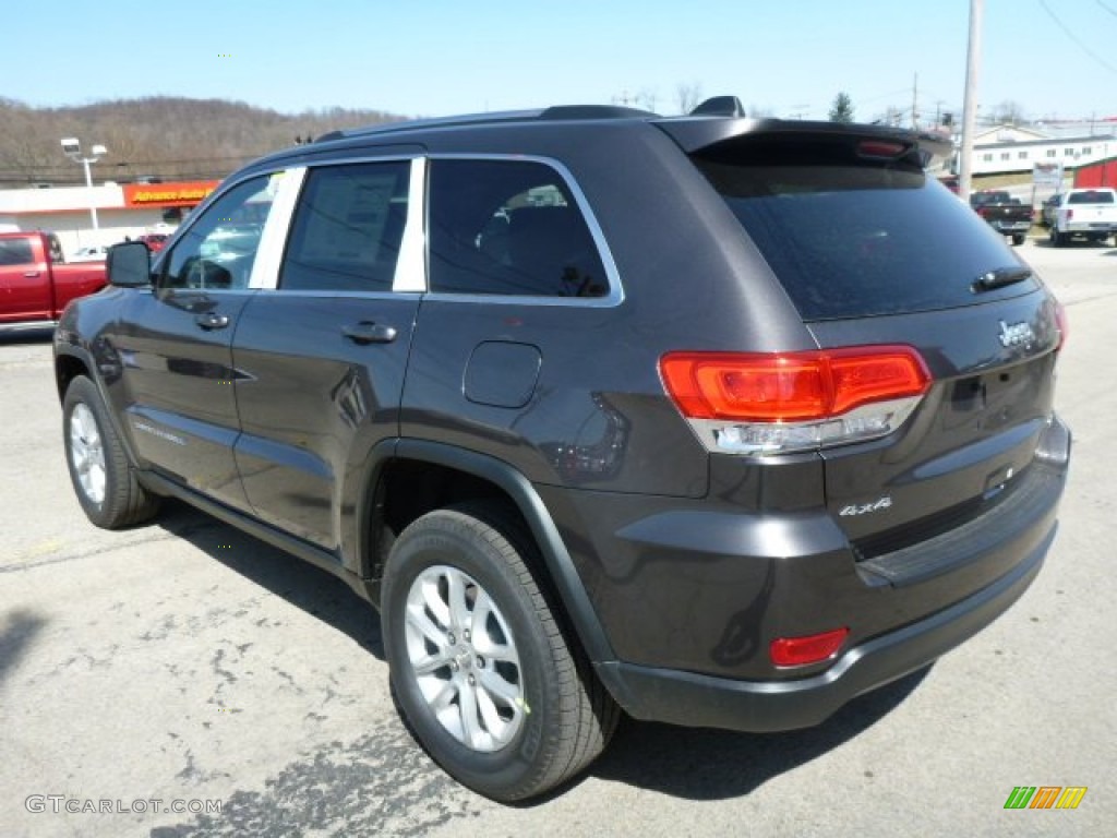 2014 Grand Cherokee Laredo 4x4 - Granite Crystal Metallic / Morocco Black photo #3