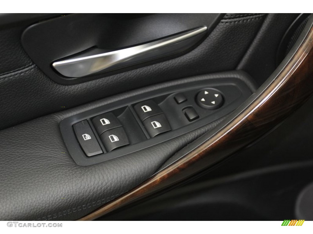 2013 BMW 3 Series 328i Sedan Controls Photo #79148924