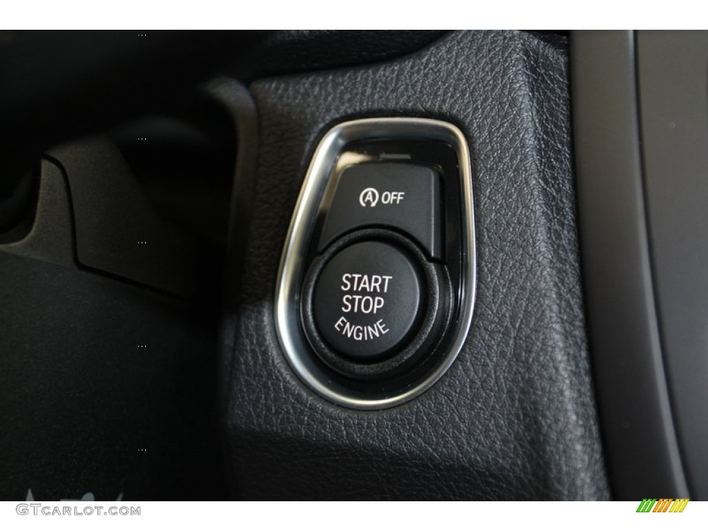 2013 BMW 3 Series 328i Sedan Controls Photo #79148967