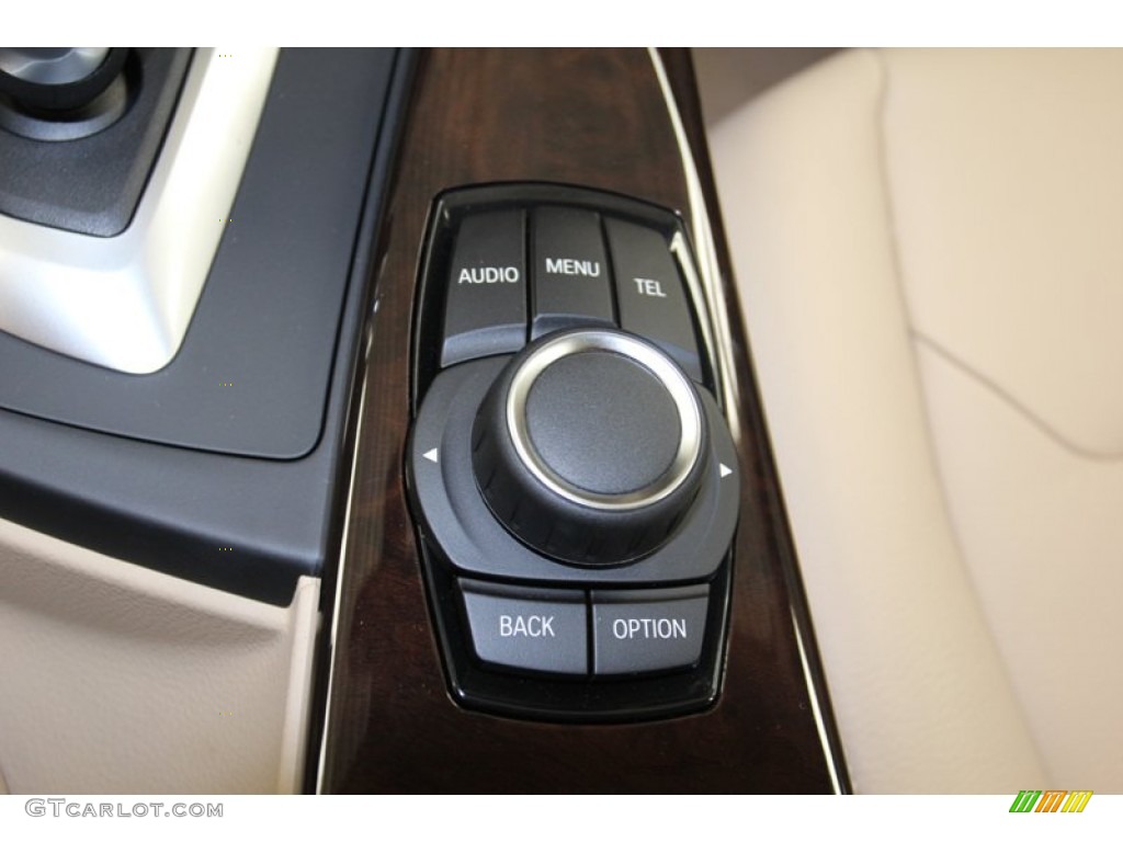 2013 BMW 3 Series 328i Sedan Controls Photo #79149713