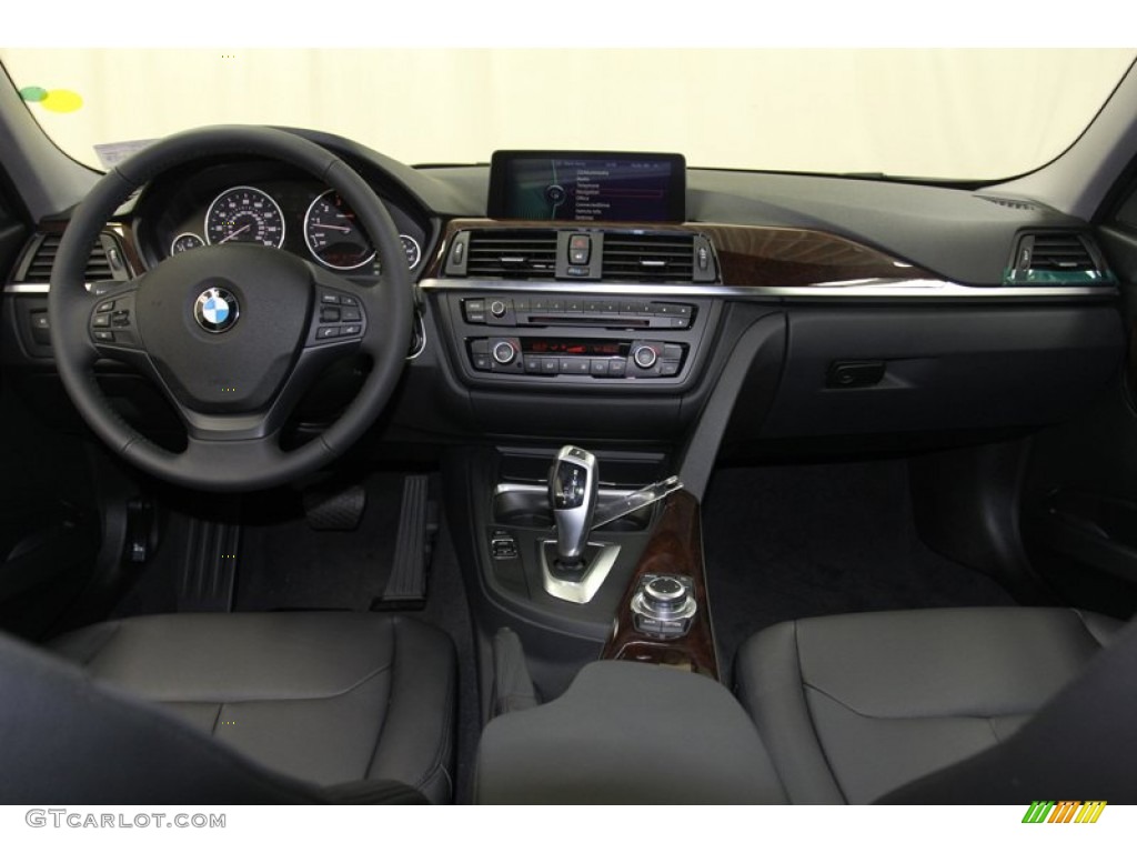 2013 BMW 3 Series 328i Sedan Black Dashboard Photo #79150186
