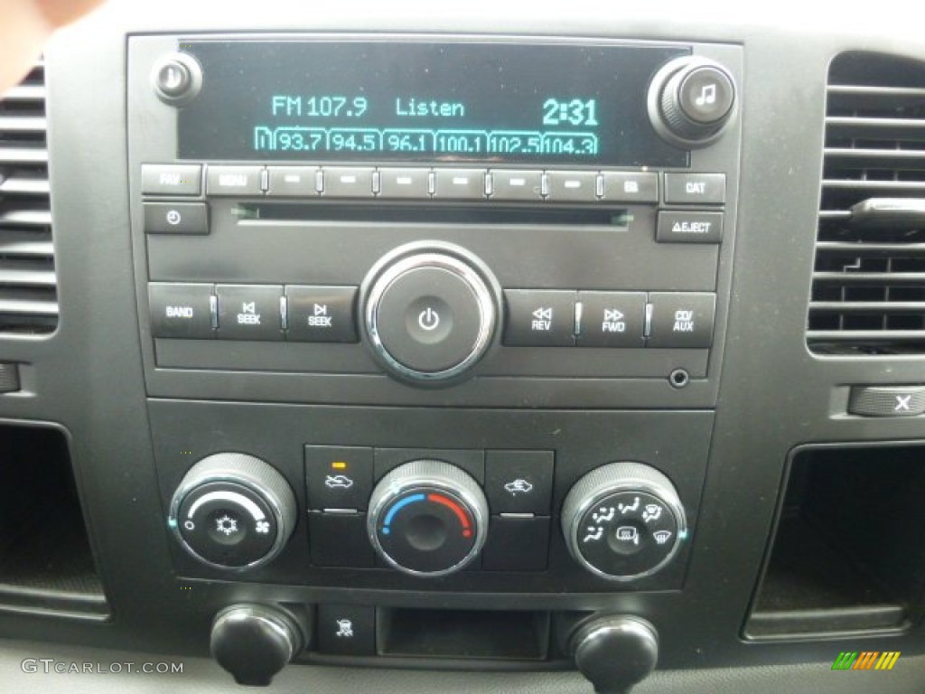 2011 GMC Sierra 3500HD Work Truck Crew Cab 4x4 Controls Photo #79151531