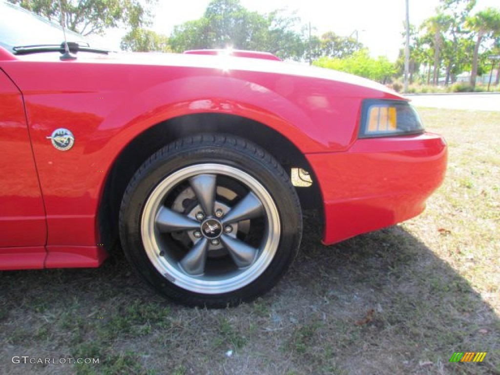 2004 Mustang GT Coupe - Torch Red / Medium Parchment photo #20