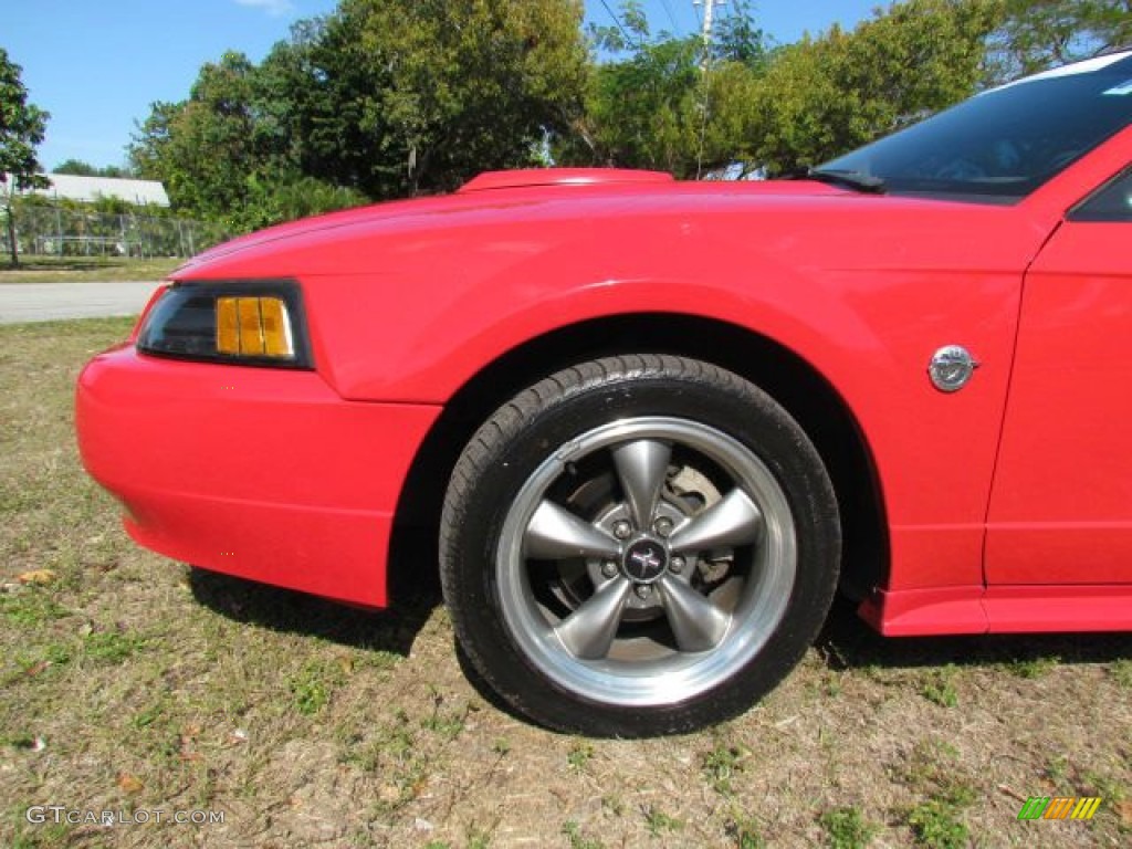 2004 Mustang GT Coupe - Torch Red / Medium Parchment photo #21