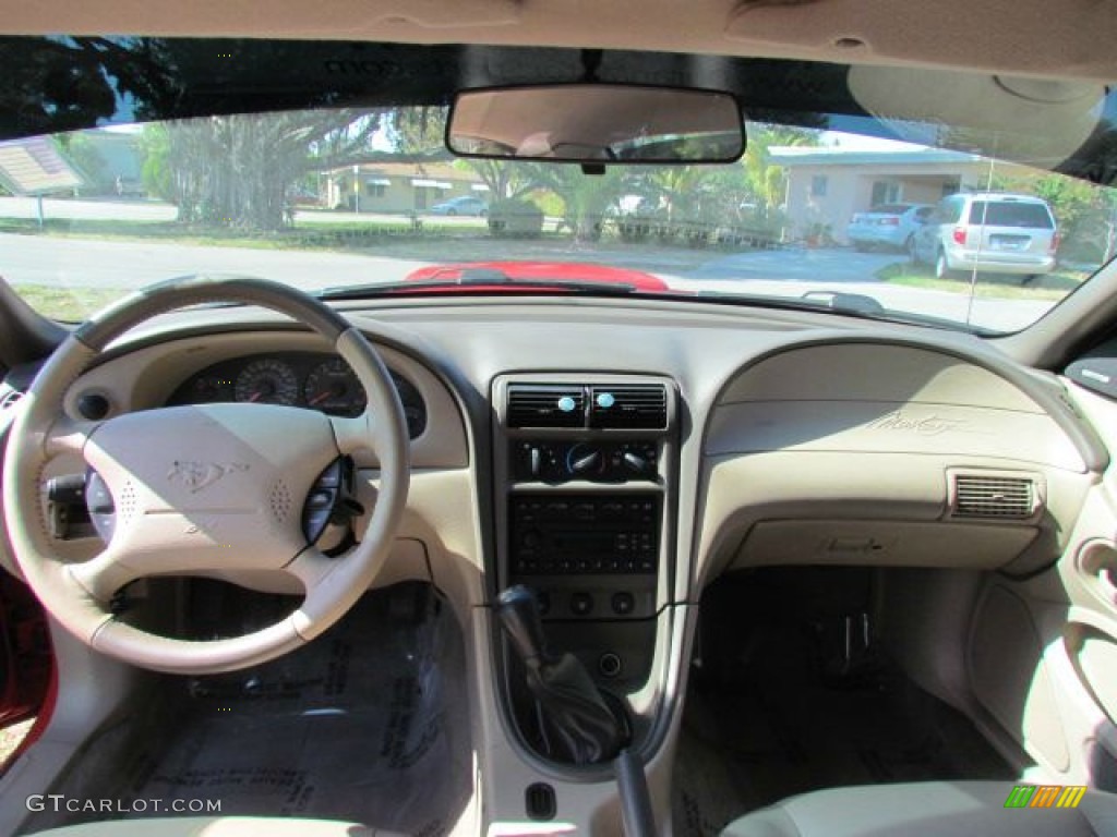 2004 Ford Mustang GT Coupe Dashboard Photos
