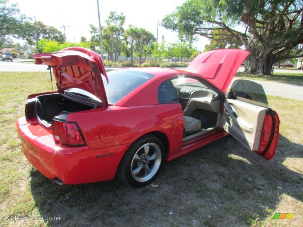 2004 Mustang GT Coupe - Torch Red / Medium Parchment photo #53
