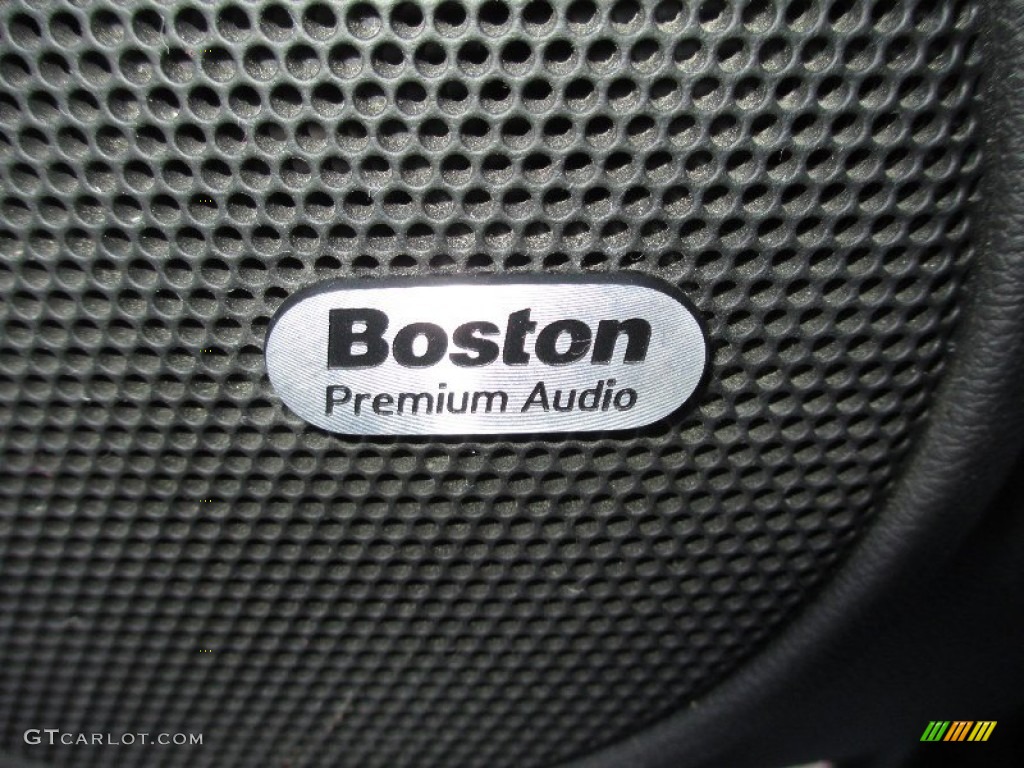 2011 Chevrolet Camaro SS/RS Coupe Audio System Photo #79156854